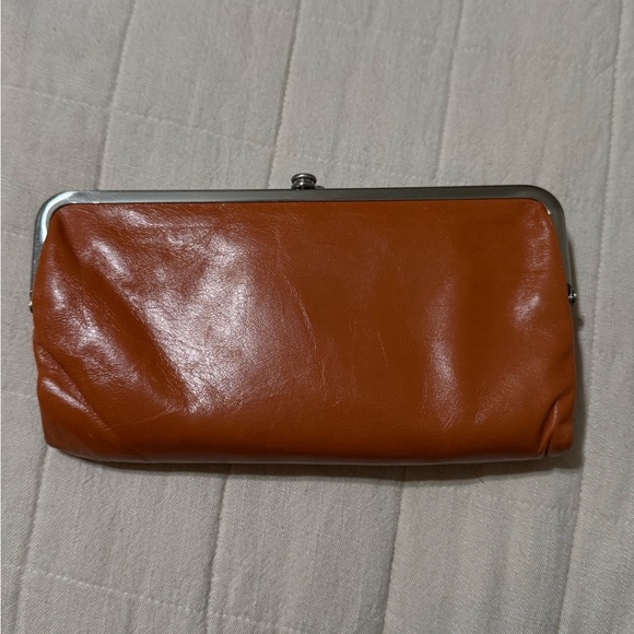 HOBO Handbags - HOBO CLUTCH WALLET